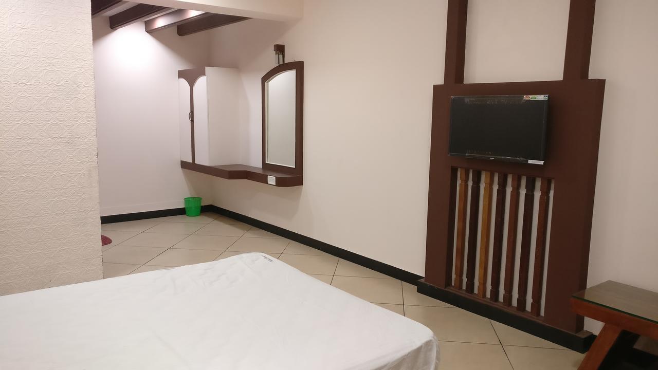 Ashok Bhavan Hotel Madurai Bagian luar foto