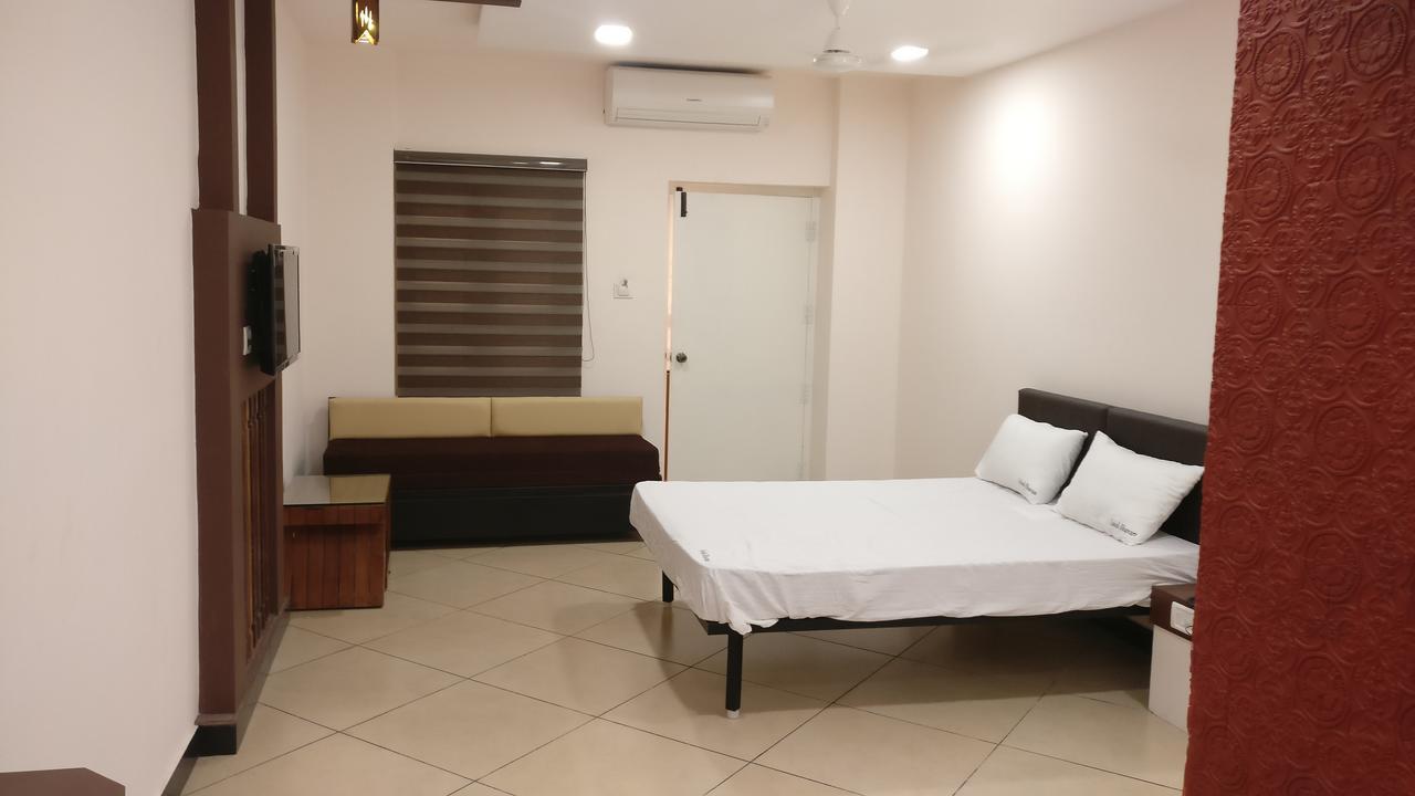 Ashok Bhavan Hotel Madurai Bagian luar foto